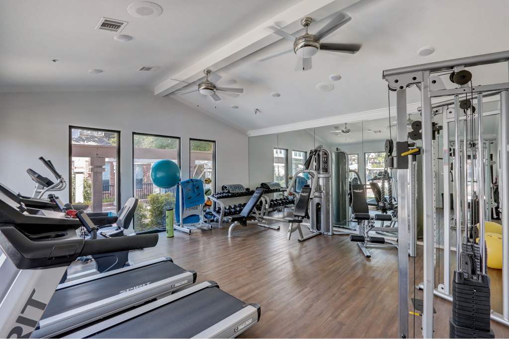 Courts Of Bent Tree apartment photo