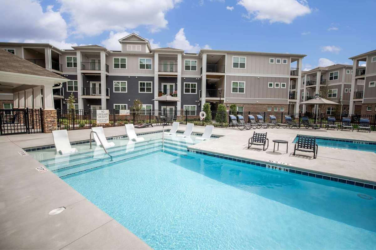Country Park at Tall Oaks swimming pool amenity - Greensboro, NC