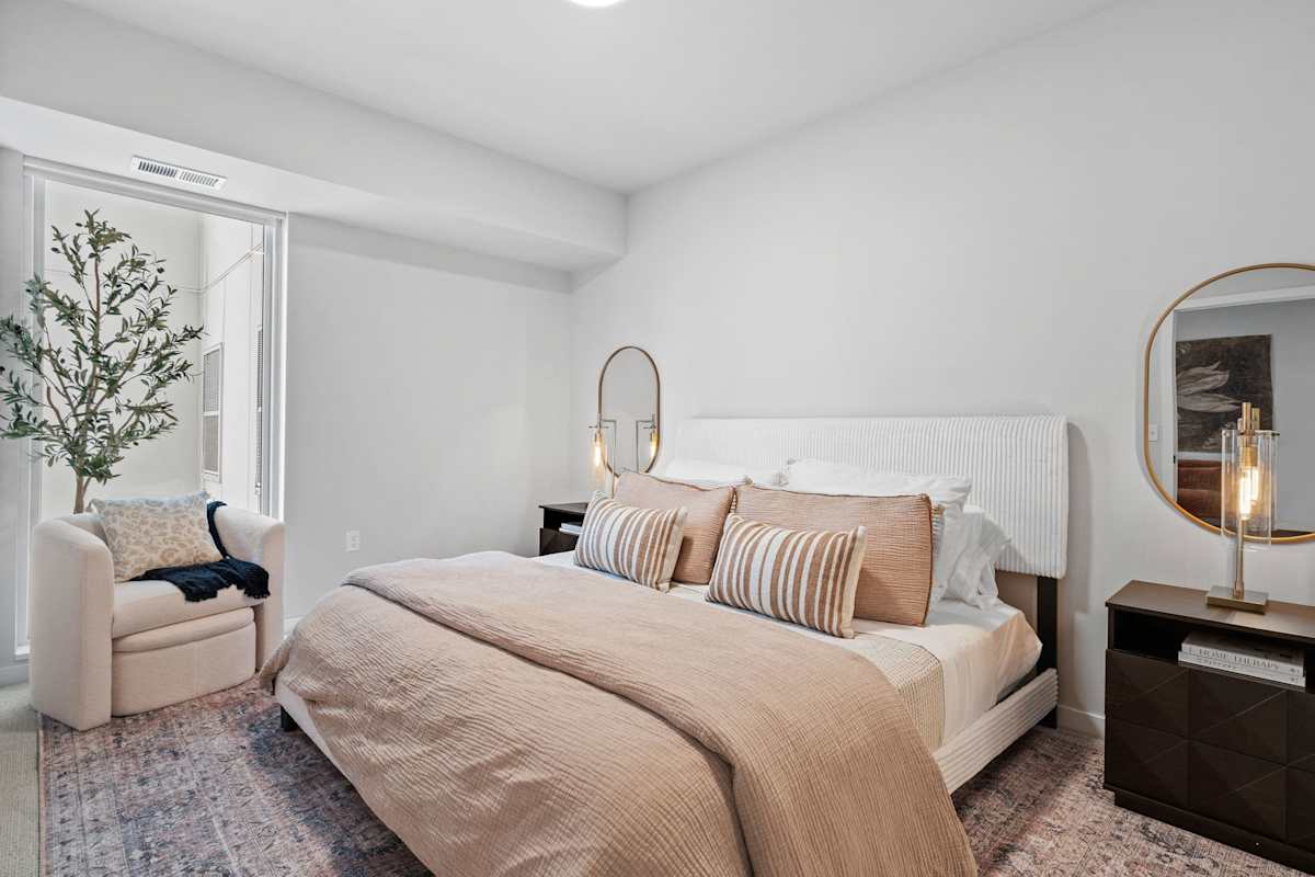 Corsa apartment bedroom - St. Louis Park, MN