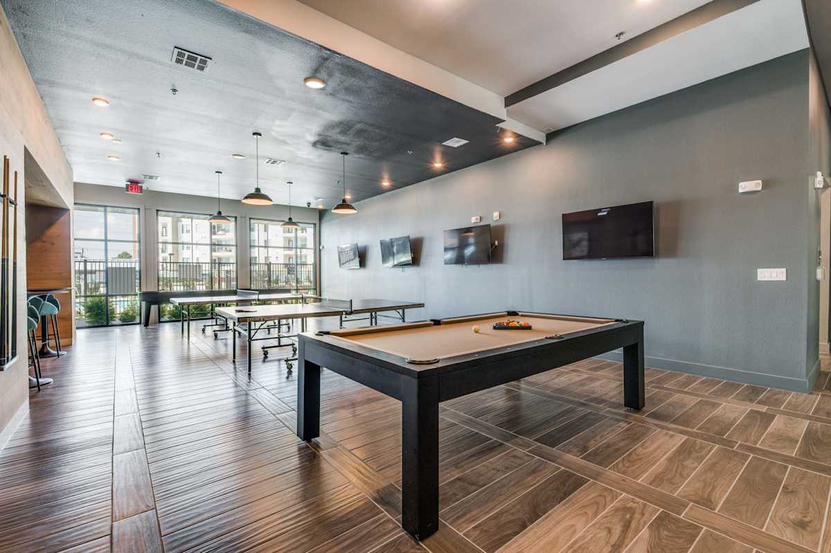 Sovereign Hometown apartment photo