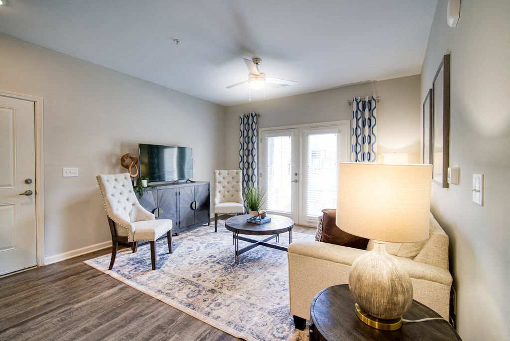 Peachtree Village living room with seating and TV - Boiling Springs, SC