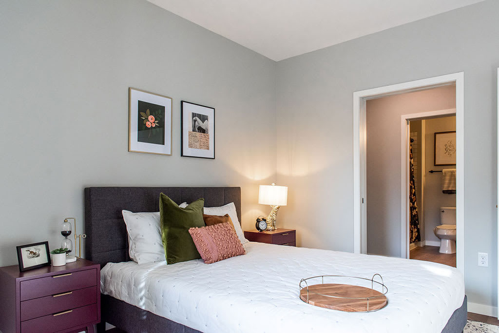 Harper bedroom in apartment home - St Paul, MN