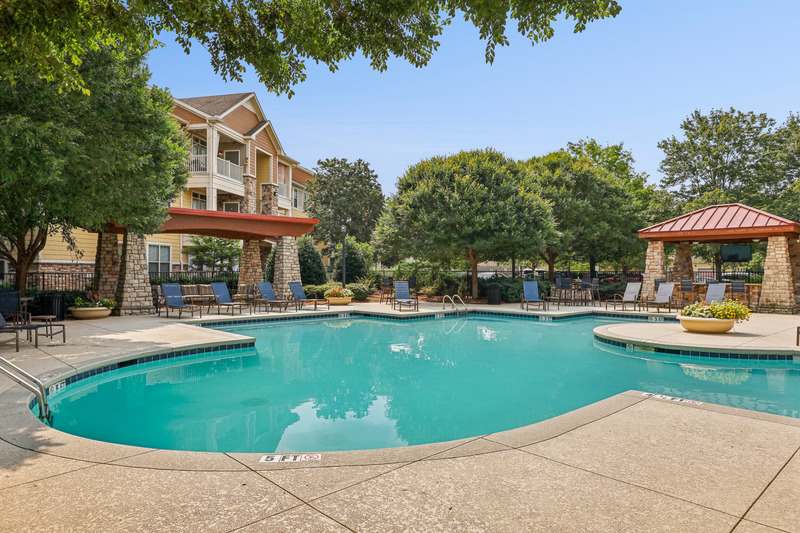 The Grove at Waterford Crossing swimming pool - Hendersonville, TN