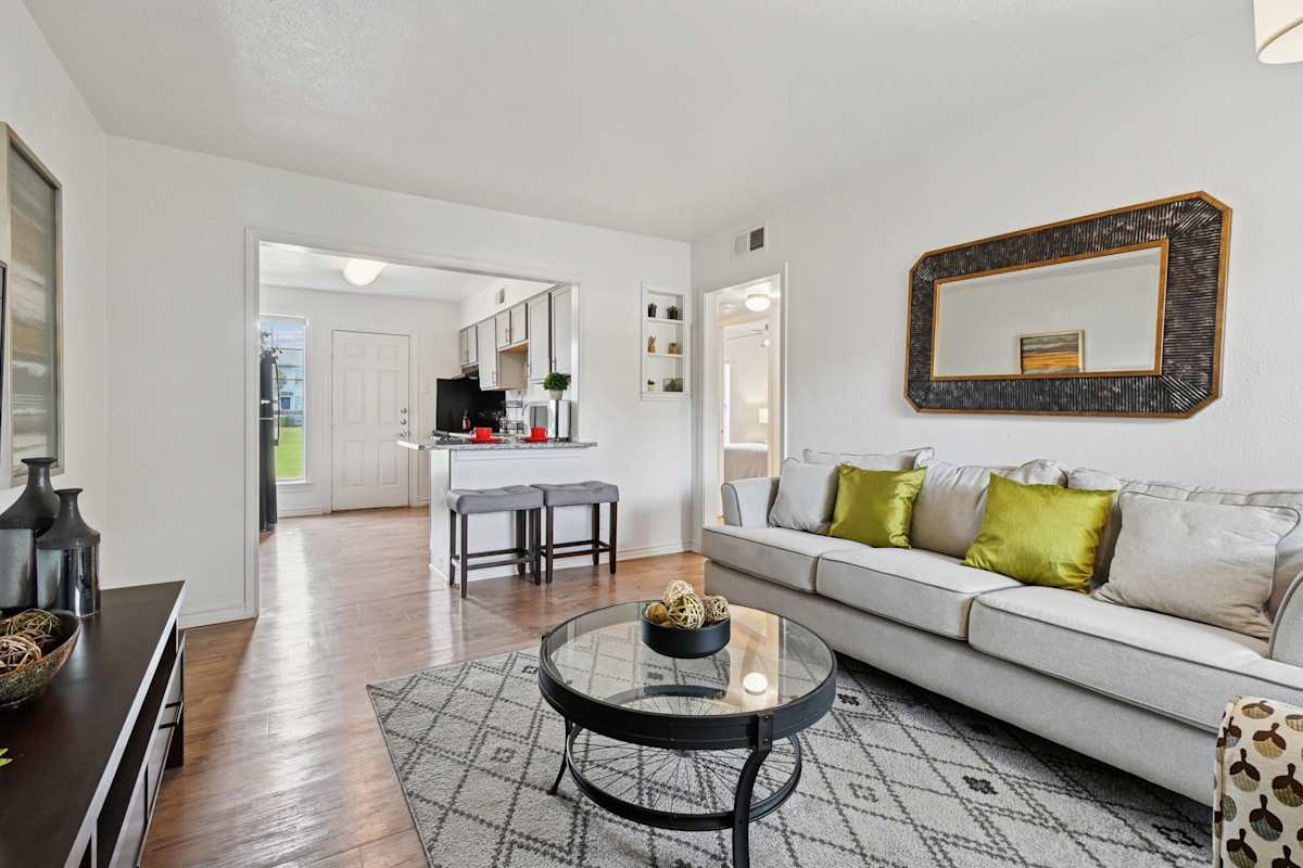 Hillburn Hills living room seating area - Dallas, TX