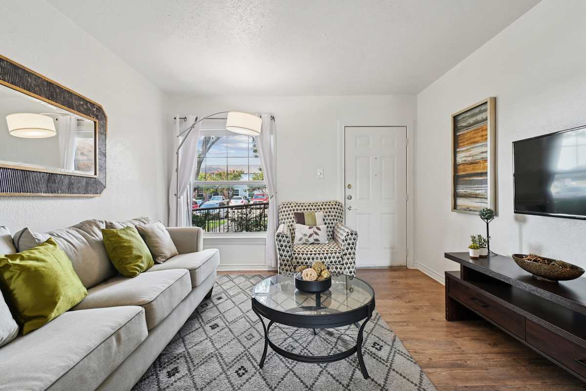 Hillburn Hills living room with sofa and wall art - Dallas, TX