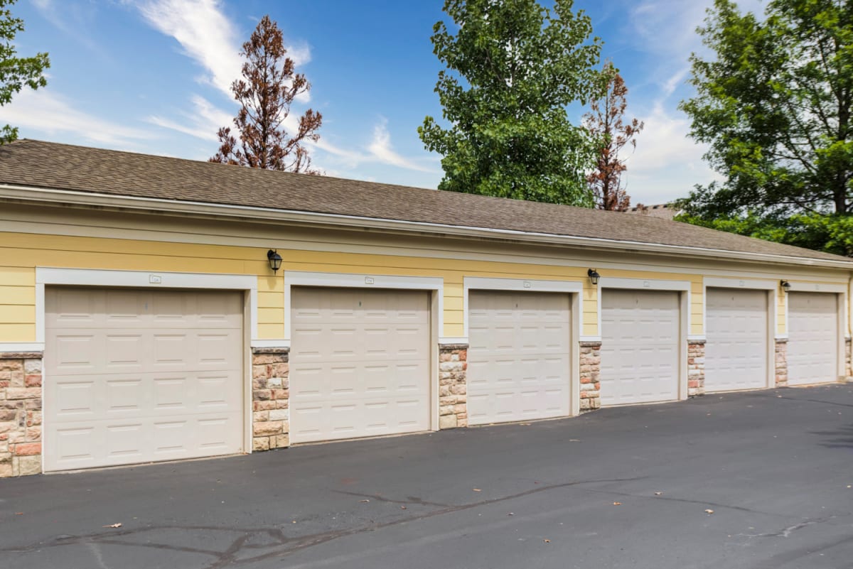 The Grove at Waterford Crossing detached garages - Hendersonville, TN