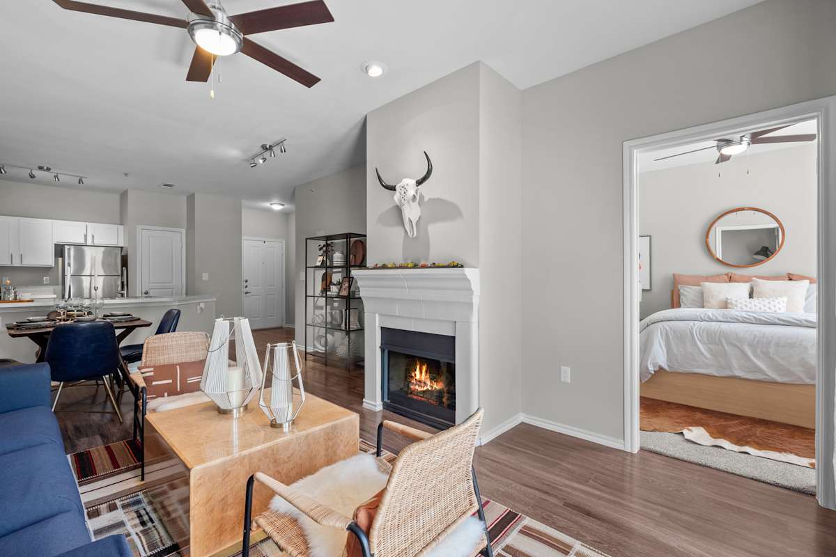 Trails Of White Rock apartment photo