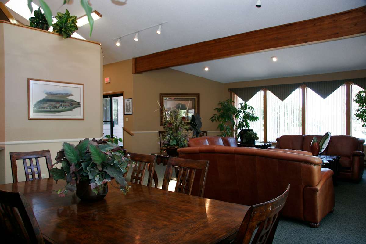 Eagle Ridge Apartments | Photos | Colorado Springs, CO | Weidner