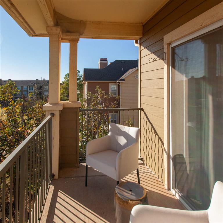 Sycamore Farms Apartments in Brasswood 14900 N. Pennsylvania Avenue