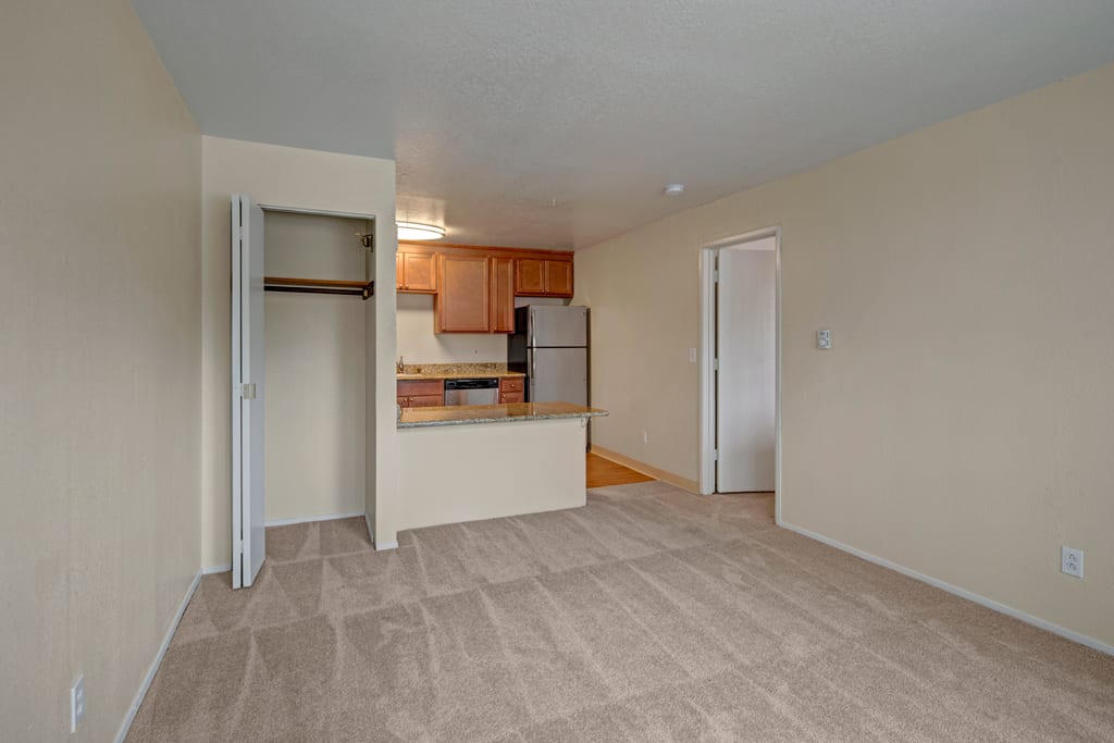 Photo Gallery Club at Eagle Point Apartments Apartments Anchorage