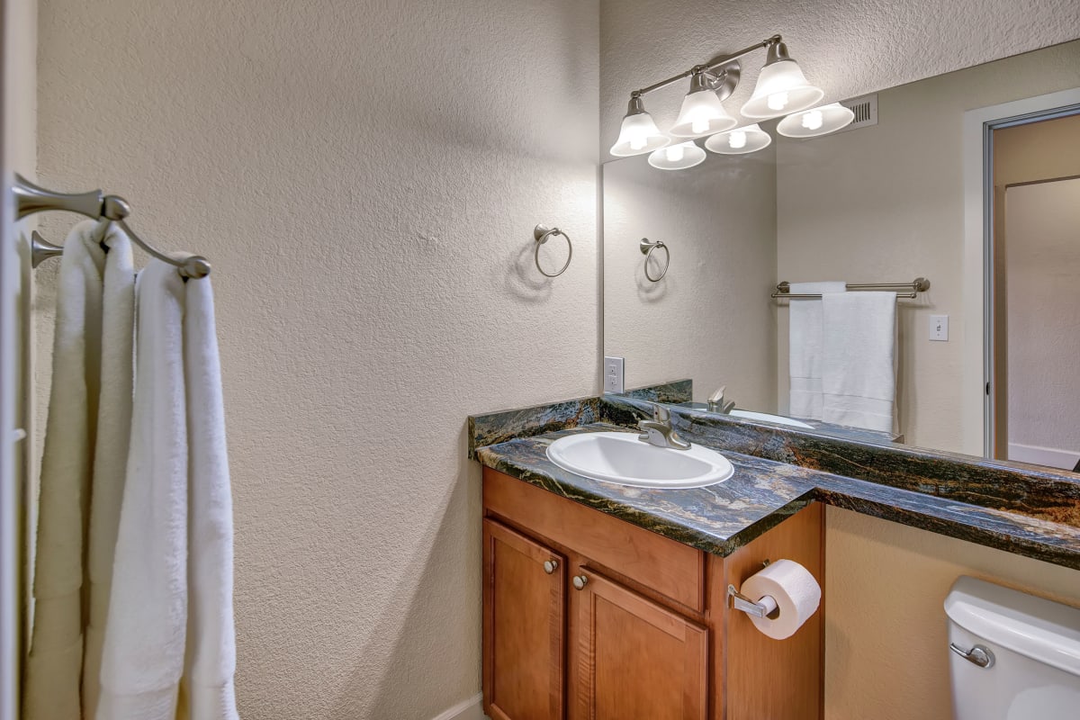 Photo Gallery City View Apartment Homes in Anchorage, AK Weidner