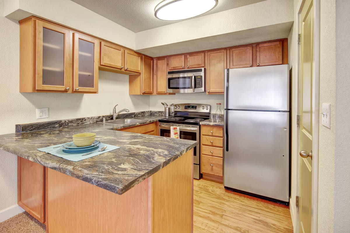 Photo Gallery City View Apartment Homes in Anchorage, AK Weidner