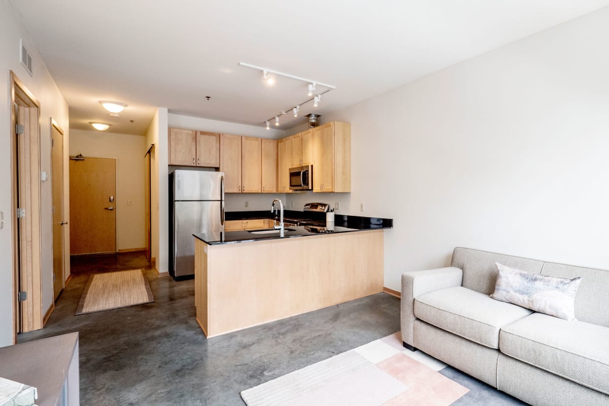 7 West Apartments in West Bank 1800 Washington Ave S