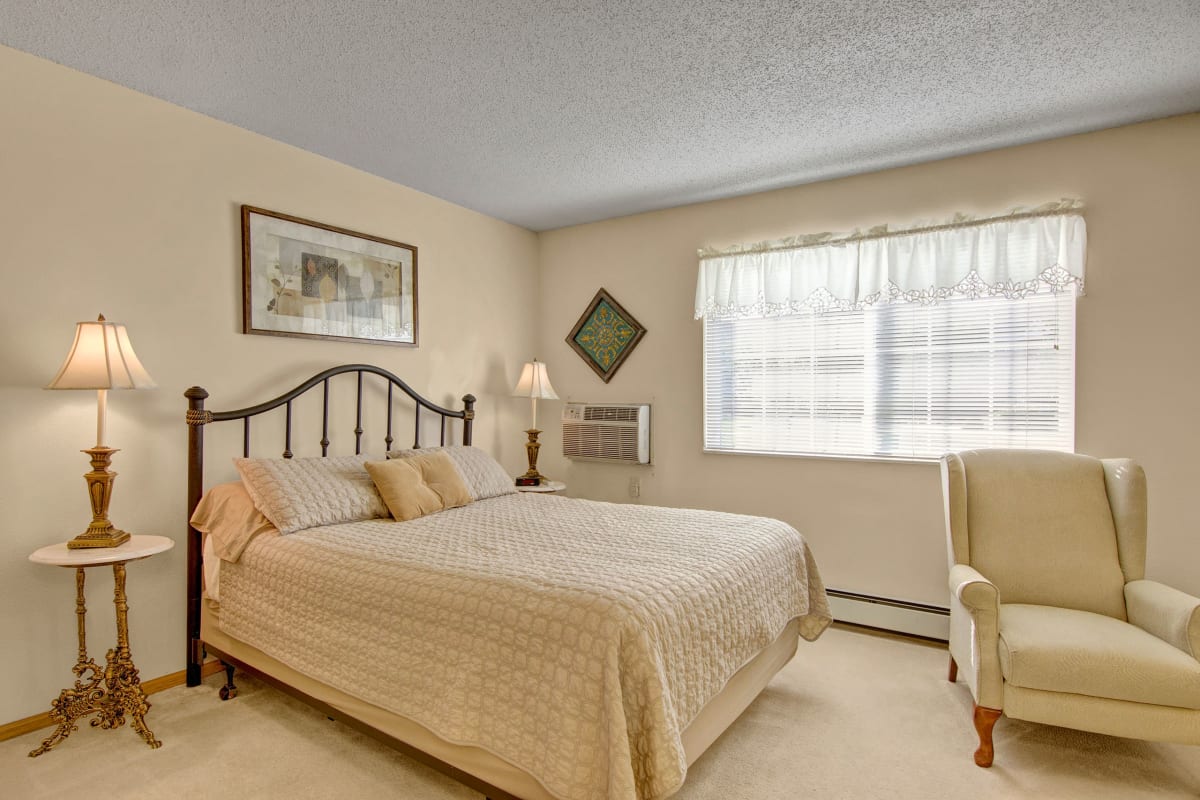 Photo Gallery Heritage Park Apartments in Saint Cloud, MN Weidner