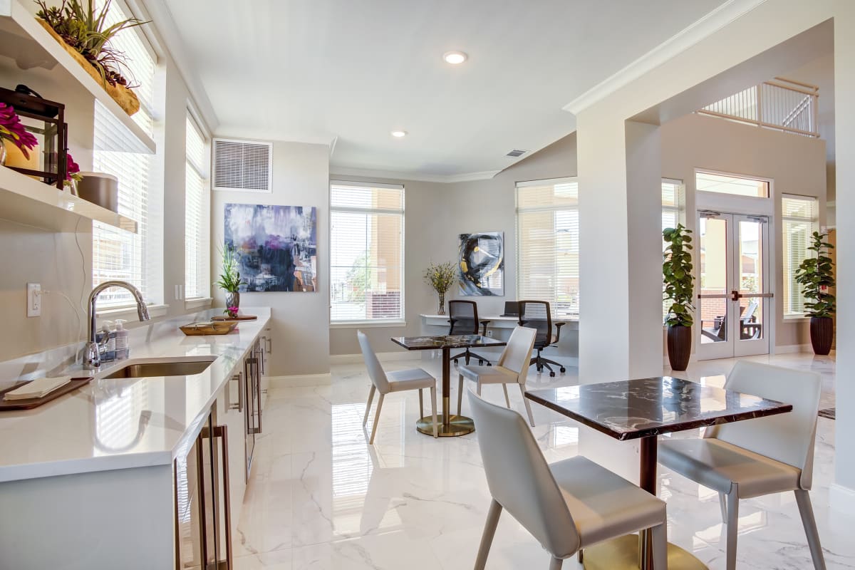 Photo Gallery Indigo Apartment Homes in Oklahoma City, OK Weidner