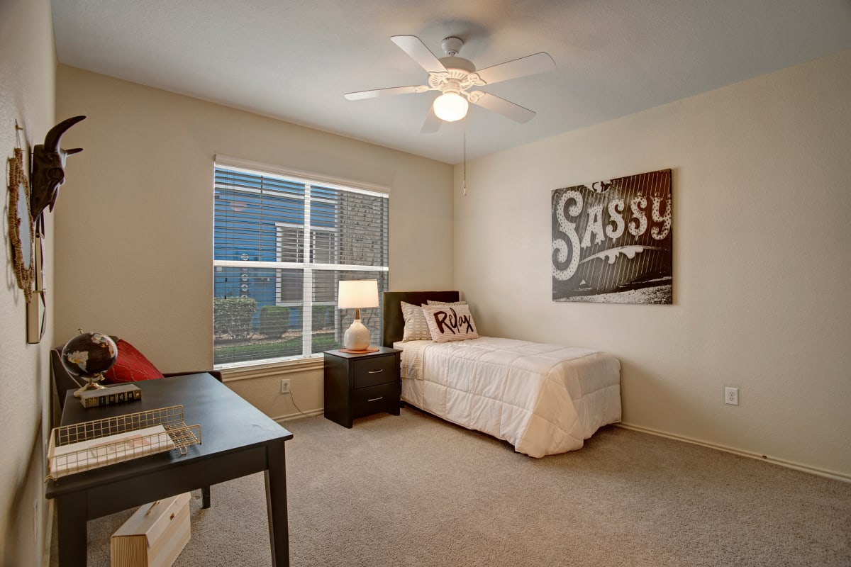 Woodland Park Apartments in South Tulsa 7350 South Road