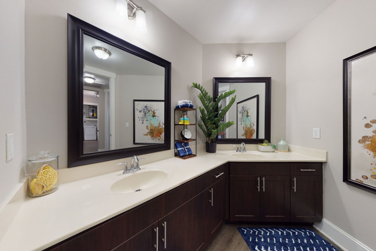 Photos Gallery Lofts at Watters Creek Apartments in Allen, TX