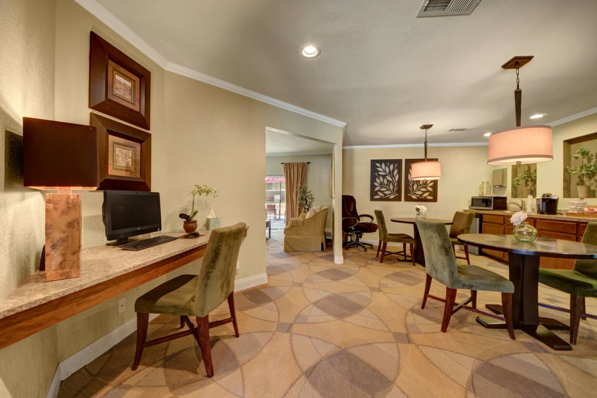 Trinity Place Apartments Photo Gallery Apartments in Midland TX