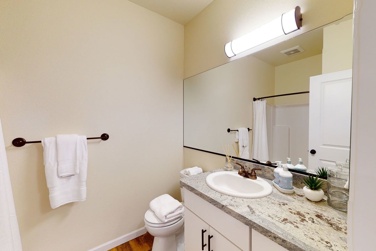 Leavenworth Haus Apartments in Washington State 100 Ward Strasse