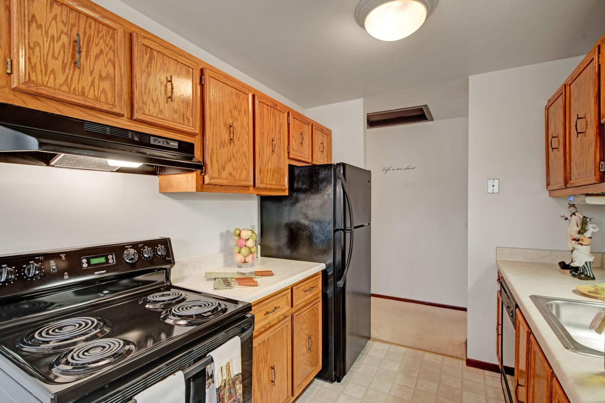 Photo Gallery Sunset Ridge Apartment Homes in Milwaukee Weidner