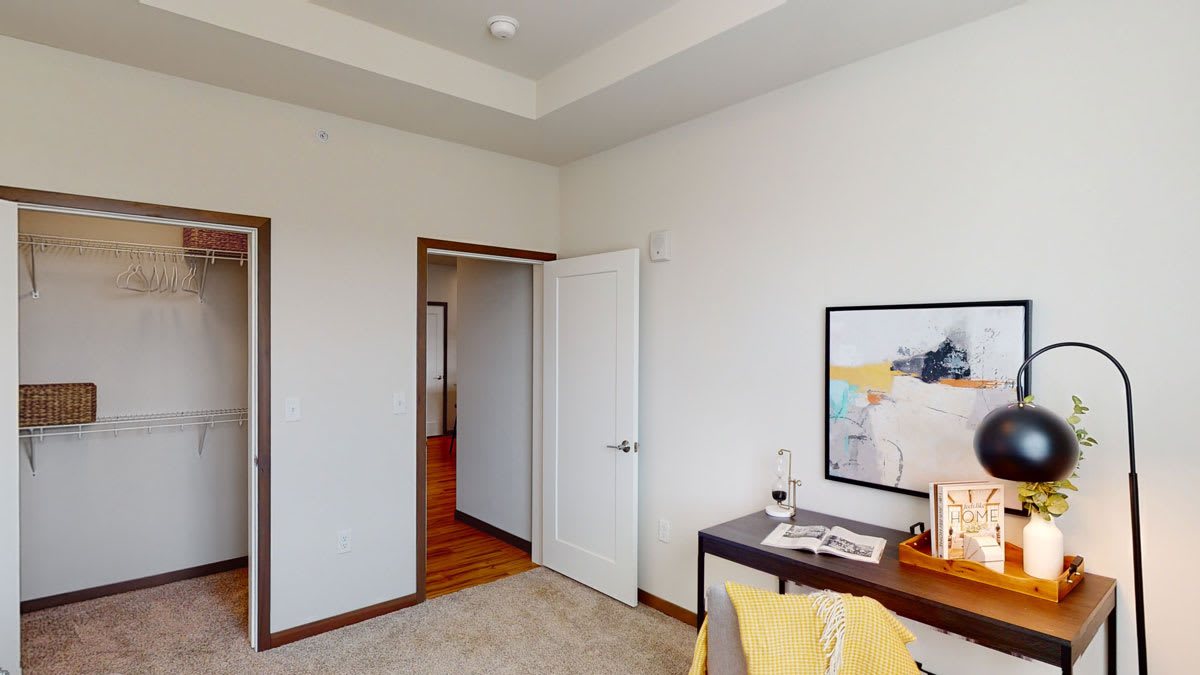 Photo Gallery Van Buren East Apartments in Sun Prairie, WI Weidner