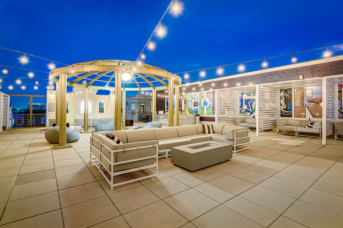 Photo Gallery | East Dallas Apartments | 5 Mockingbird Apartments