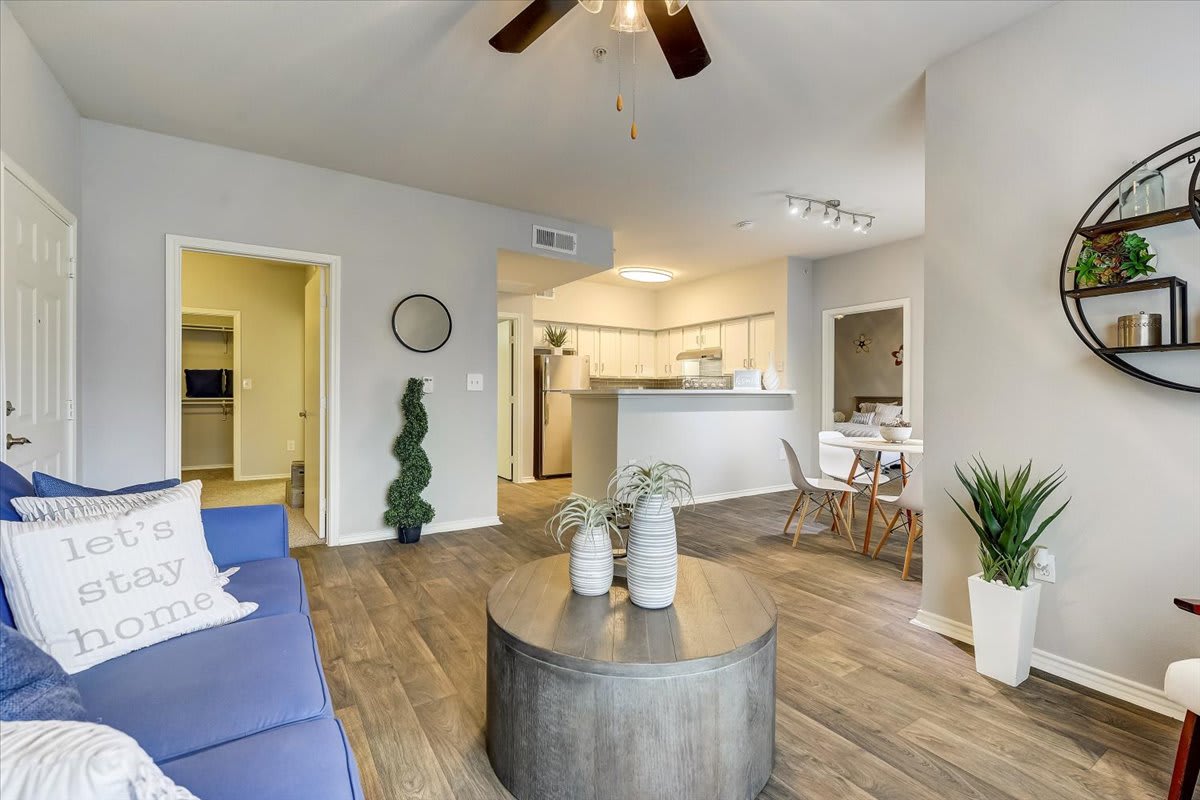 Southpoint Villas apartment photo