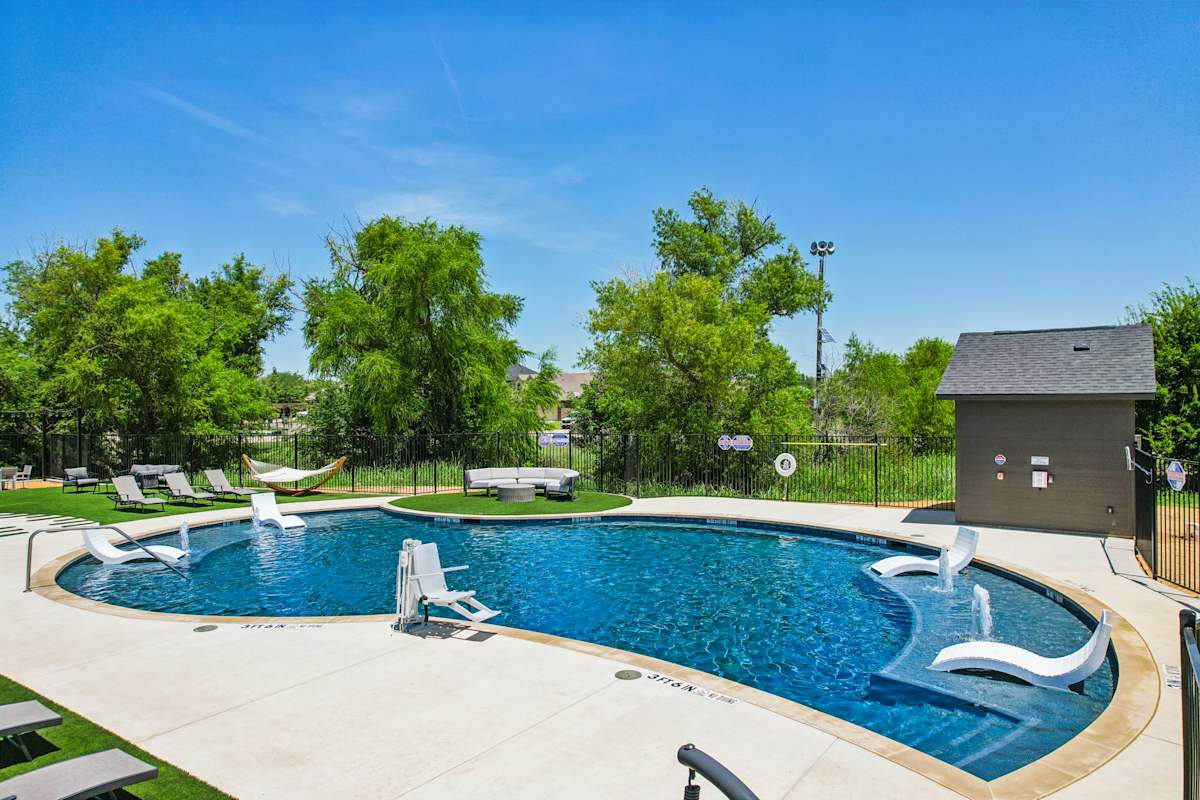 Townhomes at Princeton Meadows apartment photo