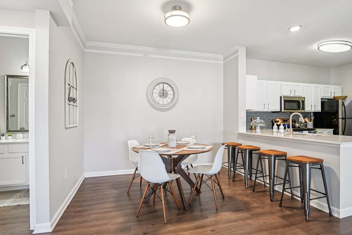 Northpoint Villas apartment photo