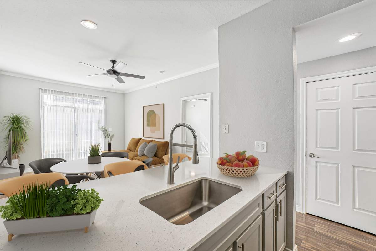 Winsted At White Rock apartment photo