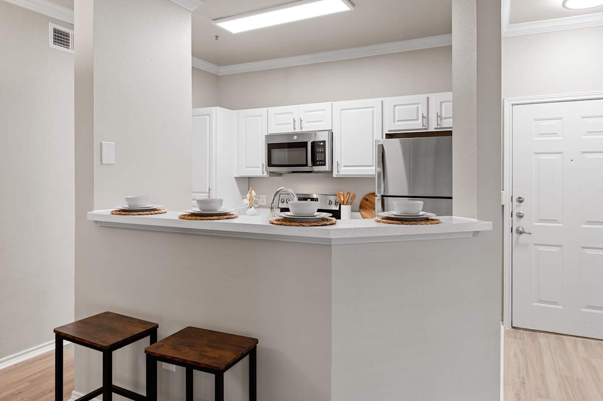 Creekside 121 apartment photo