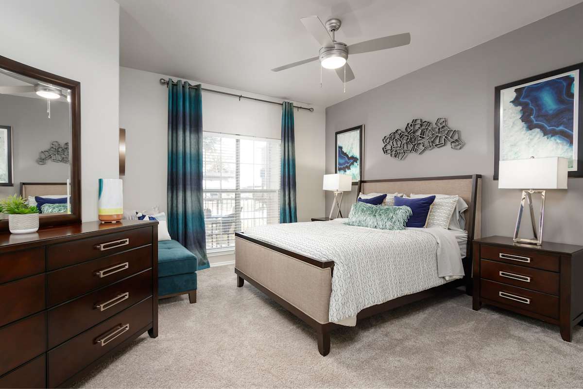 Creekside 121 apartment photo