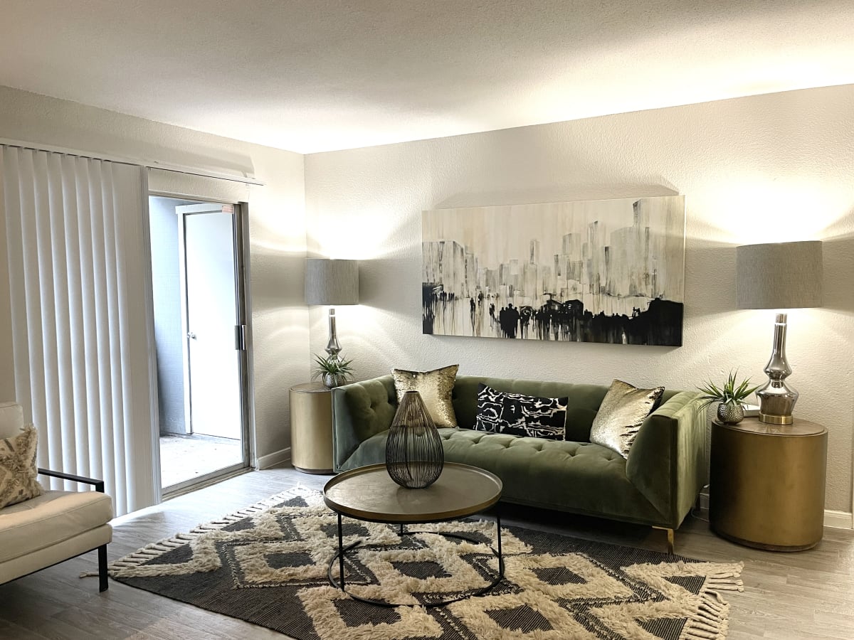 Apartments on Westheimer, Houston, TX The Aubrey Photos