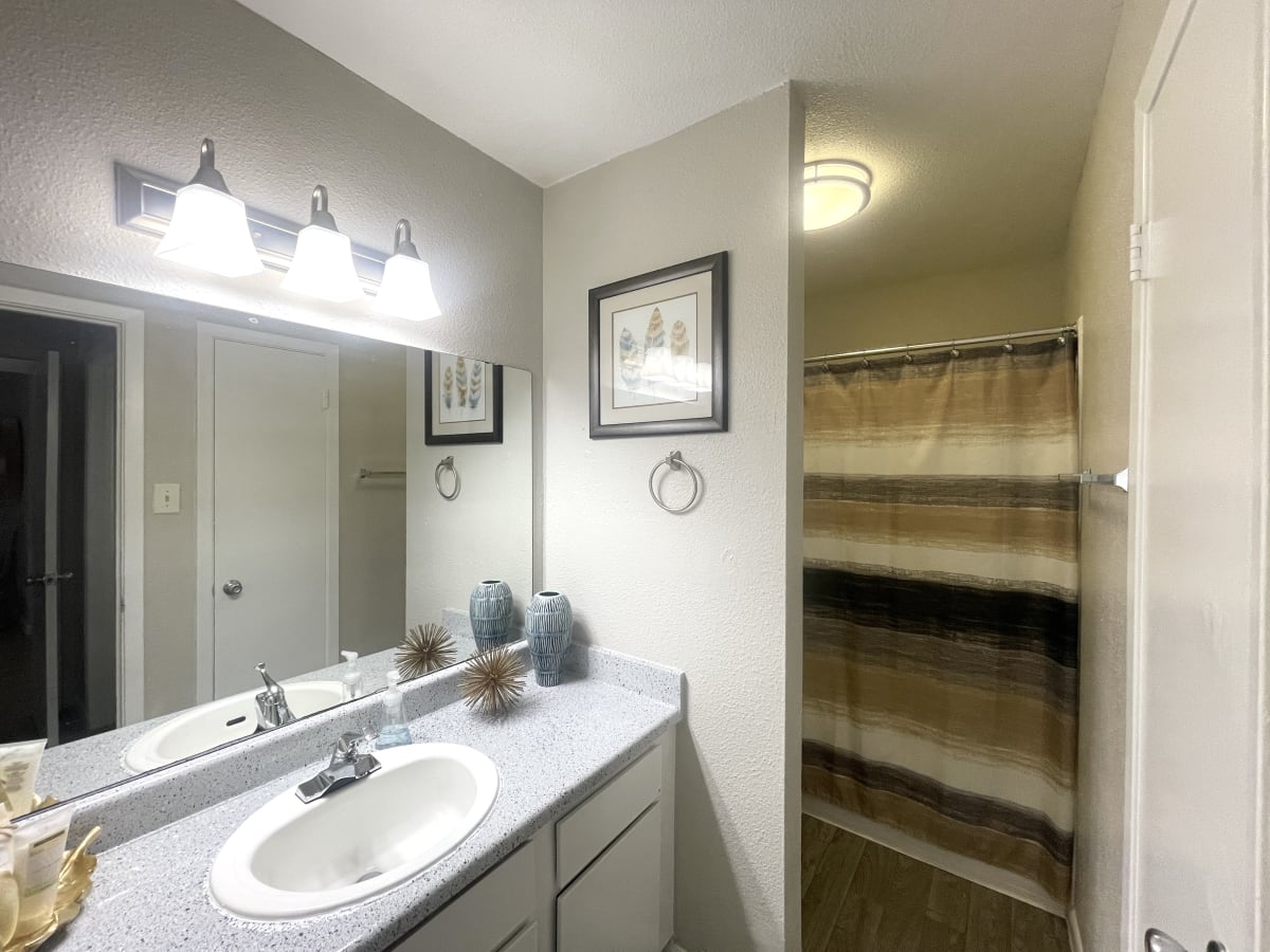 Apartments on Westheimer, Houston, TX The Aubrey Photos