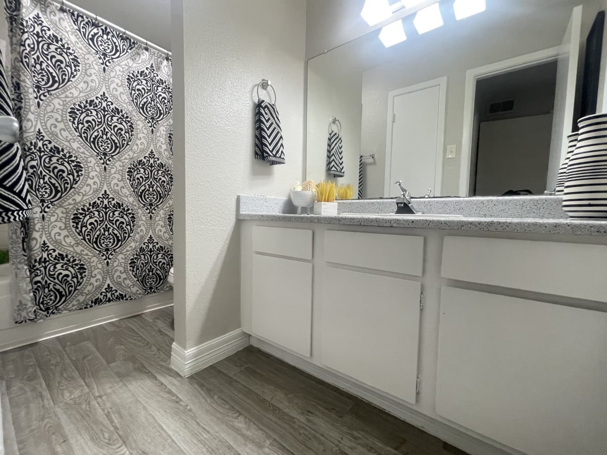 Apartments on Westheimer, Houston, TX The Aubrey Photos