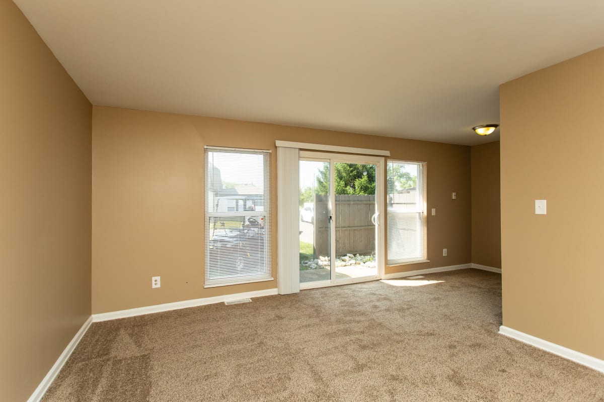 Photos and Video of Capital Pointe Woodview in Columbus, OH