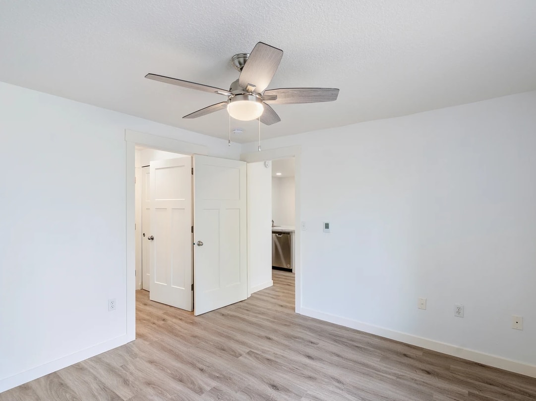 Photos and Video of Glen Ridge Apartments in Beaverton, OR