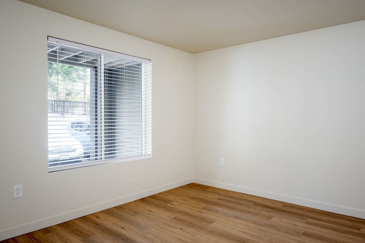 Photos and Video of Glen Ridge Apartments in Beaverton, OR