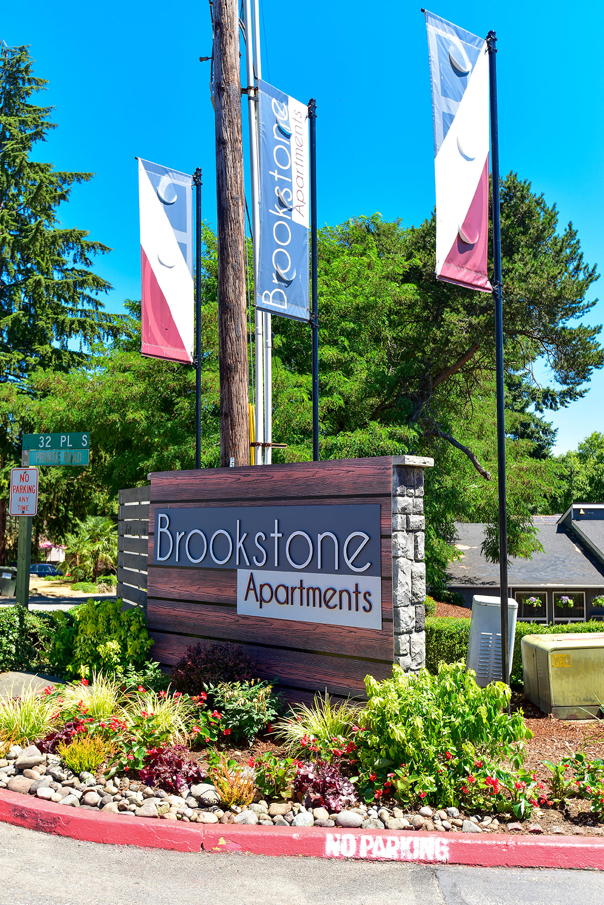 Photos and Video of Brookstone in SeaTac WA