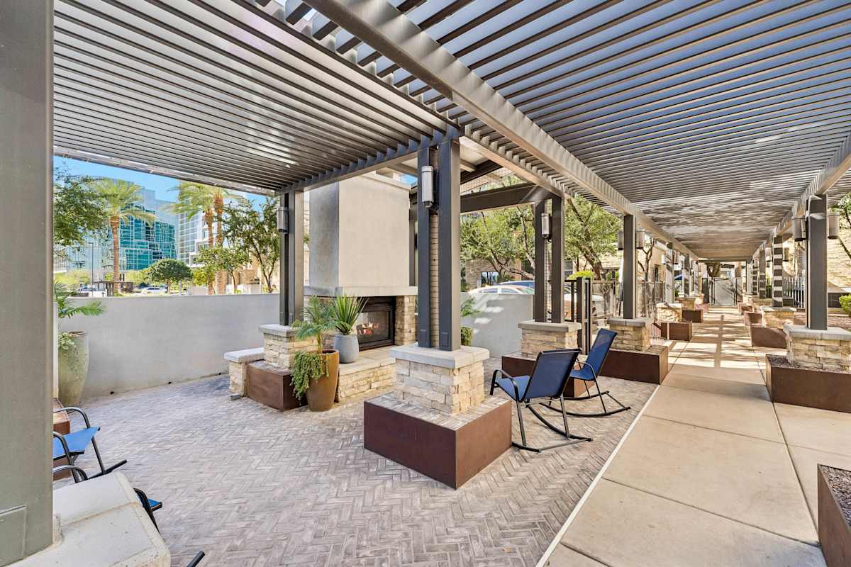 Shared outdoor space at Biltmore at Camelback.