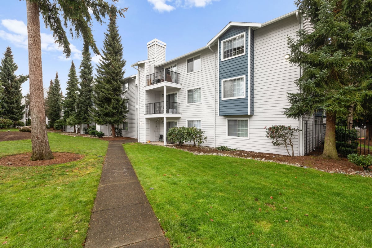 Photos and Video of Bluwater Everett Apartments LLC in Everett, WA