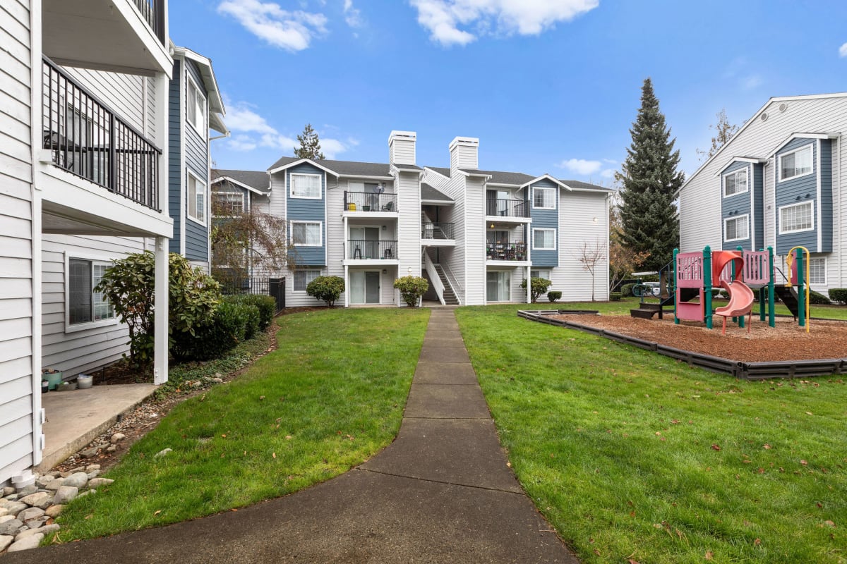 Photos and Video of Bluwater Everett Apartments LLC in Everett, WA