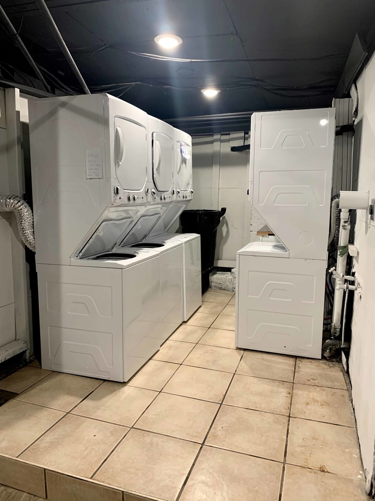 Photos and Video of Sycamore Manor Apartments in Birmingham, AL