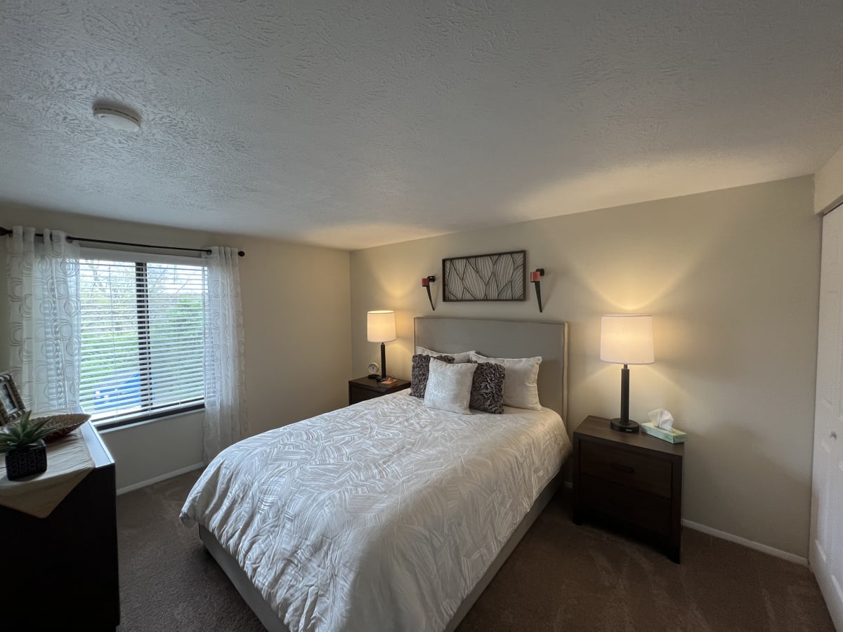 PetFriendly Apartments in Monroeville, PA Deauville Park Apartments