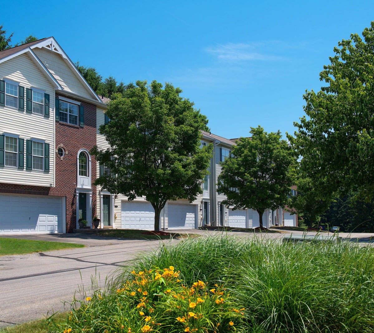 Townhomes for Rent in Plum PA Holiday Park Apartments