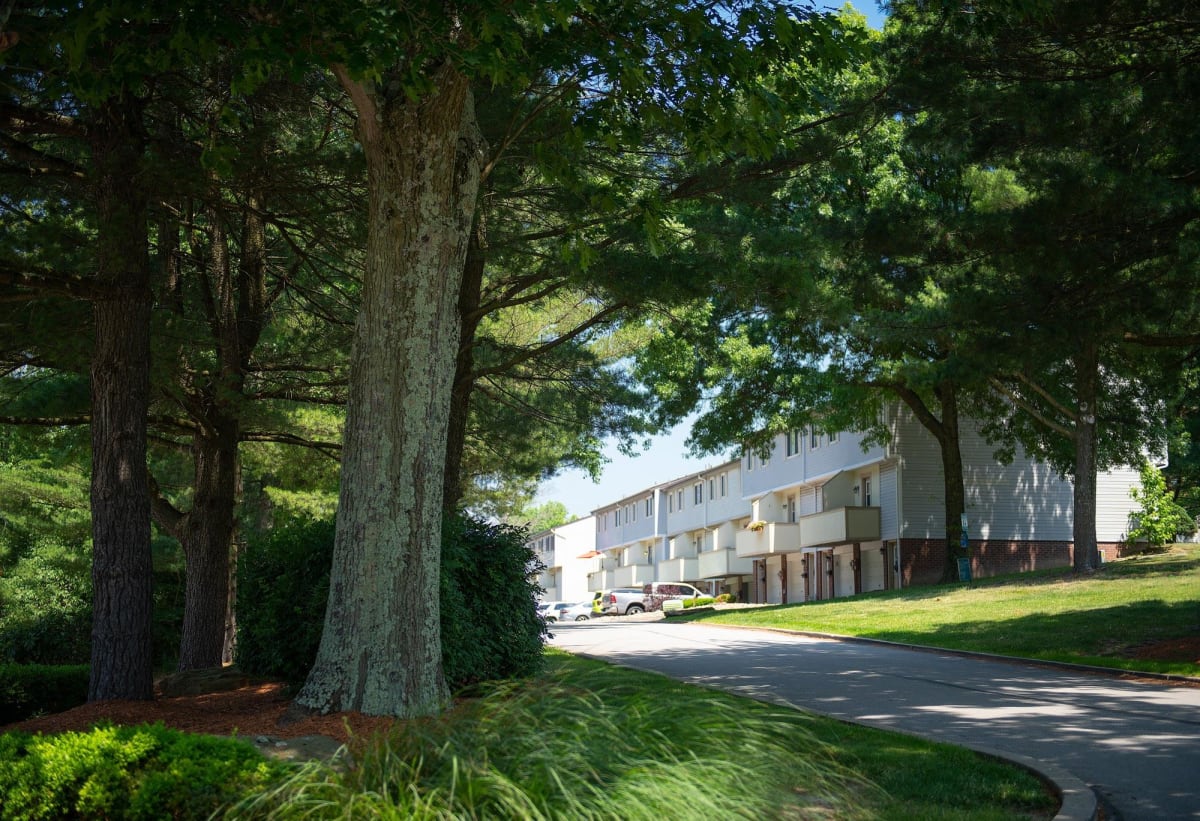 Townhomes for Rent in Plum, PA Holiday Park Apartments