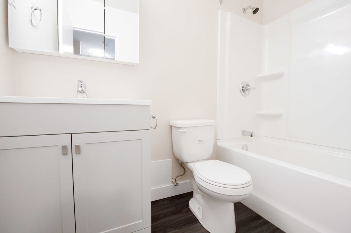 Apartments for Rent in Winnipeg 5 Valhalla Apartment River East House