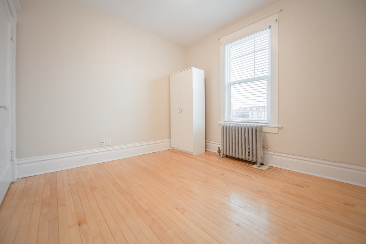 Apartments for Rent in Winnipeg 980 Wolseley Apartment Suites