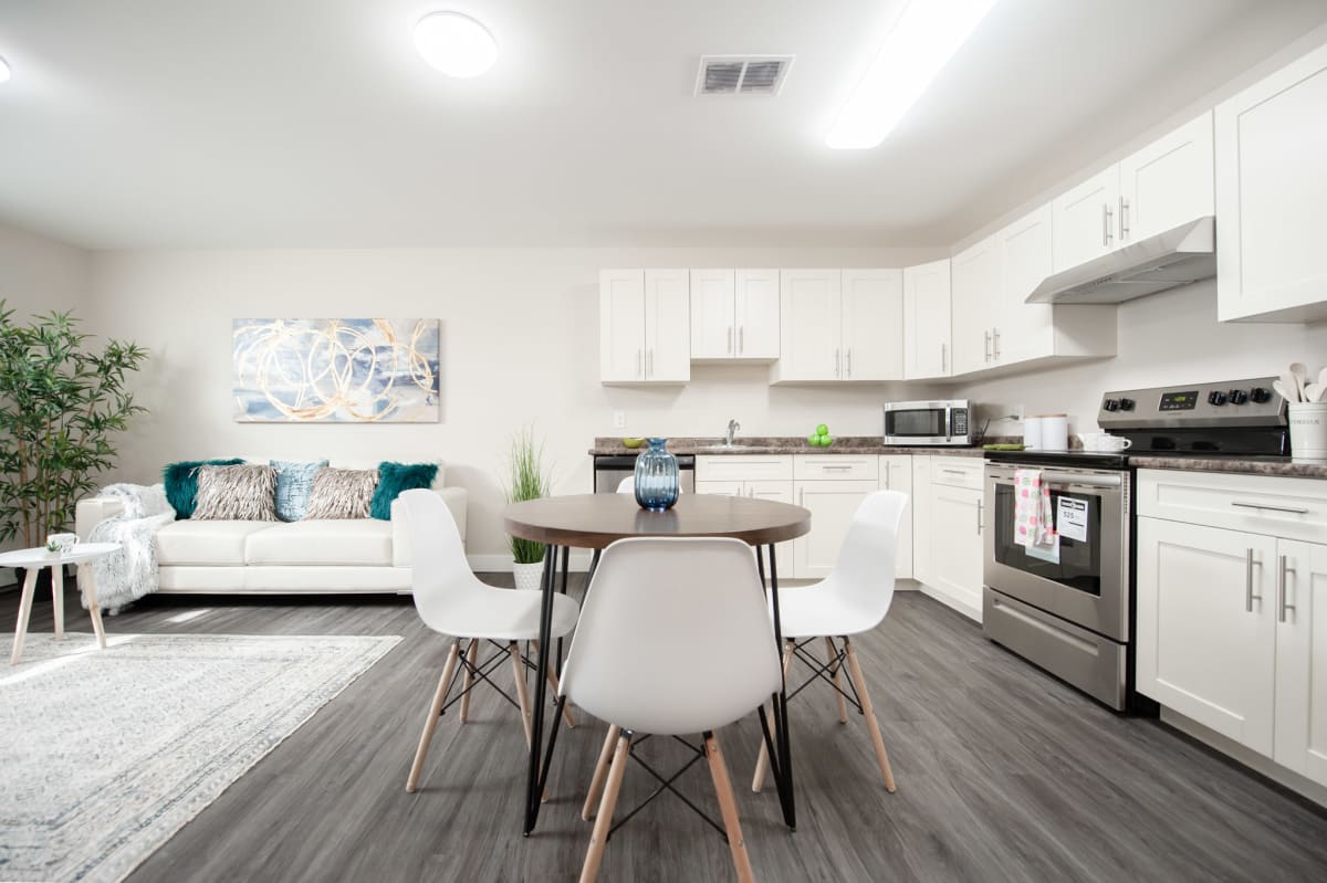 Apartments for Rent in Winnipeg 5 Valhalla Apartment River East House