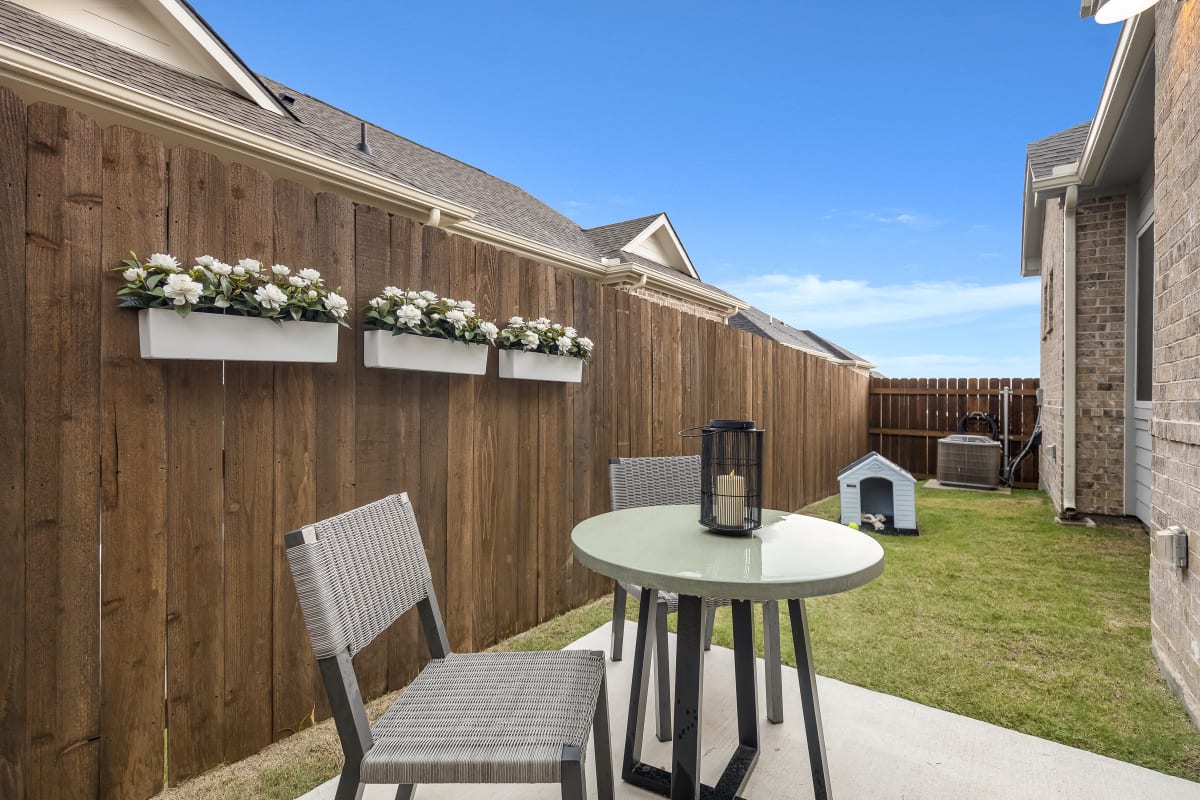 Avilla Grove apartment photo